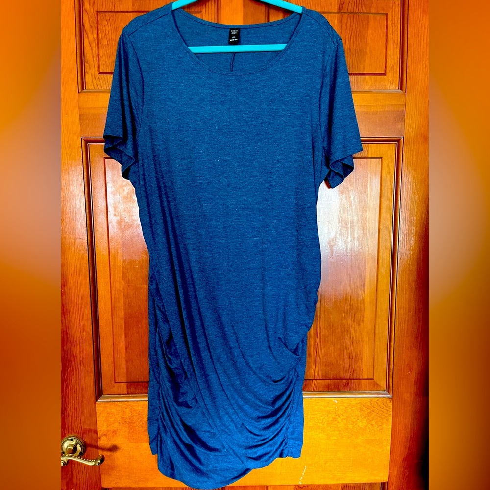 T-shirt dress - NEW